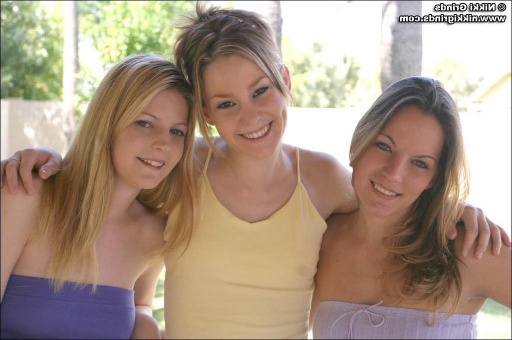20P Pictures of 3 teens stripping each other