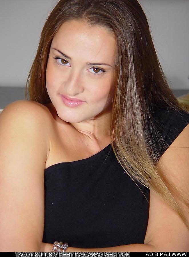20P Pictures of Lanie.ca stripping to her panties