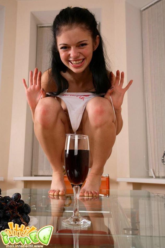 19P Pictures of teen star Little Danni stripping and eating