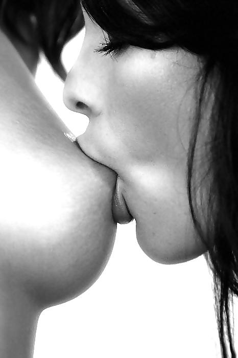 25P Erotic Nipple Sucking - Session 3