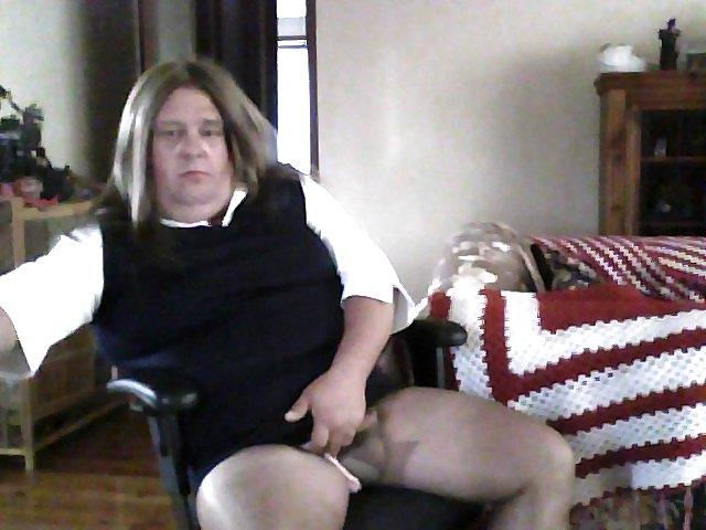 7P Me crossdressing