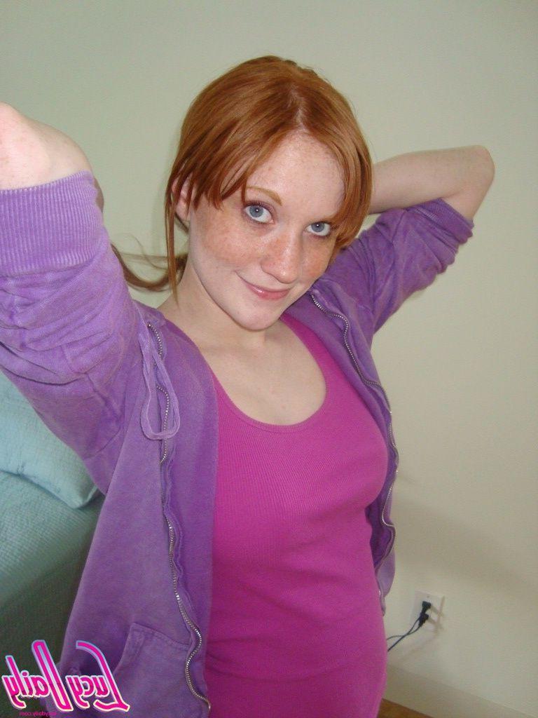20P Pictures of Lucy Daily stripping naked for you