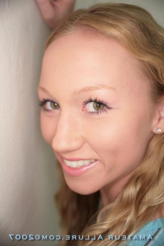 16P Teen girl Lailani gives head and swallows sticky cum