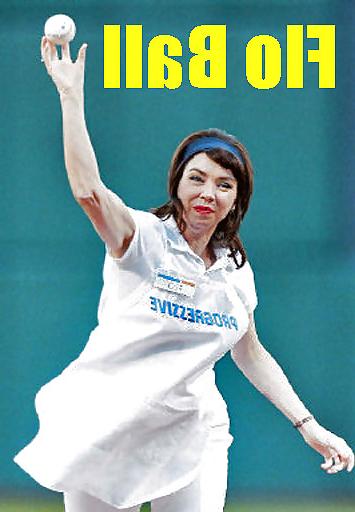 25P Stephanie Courtney: Flo from Progressive Insurance Ads