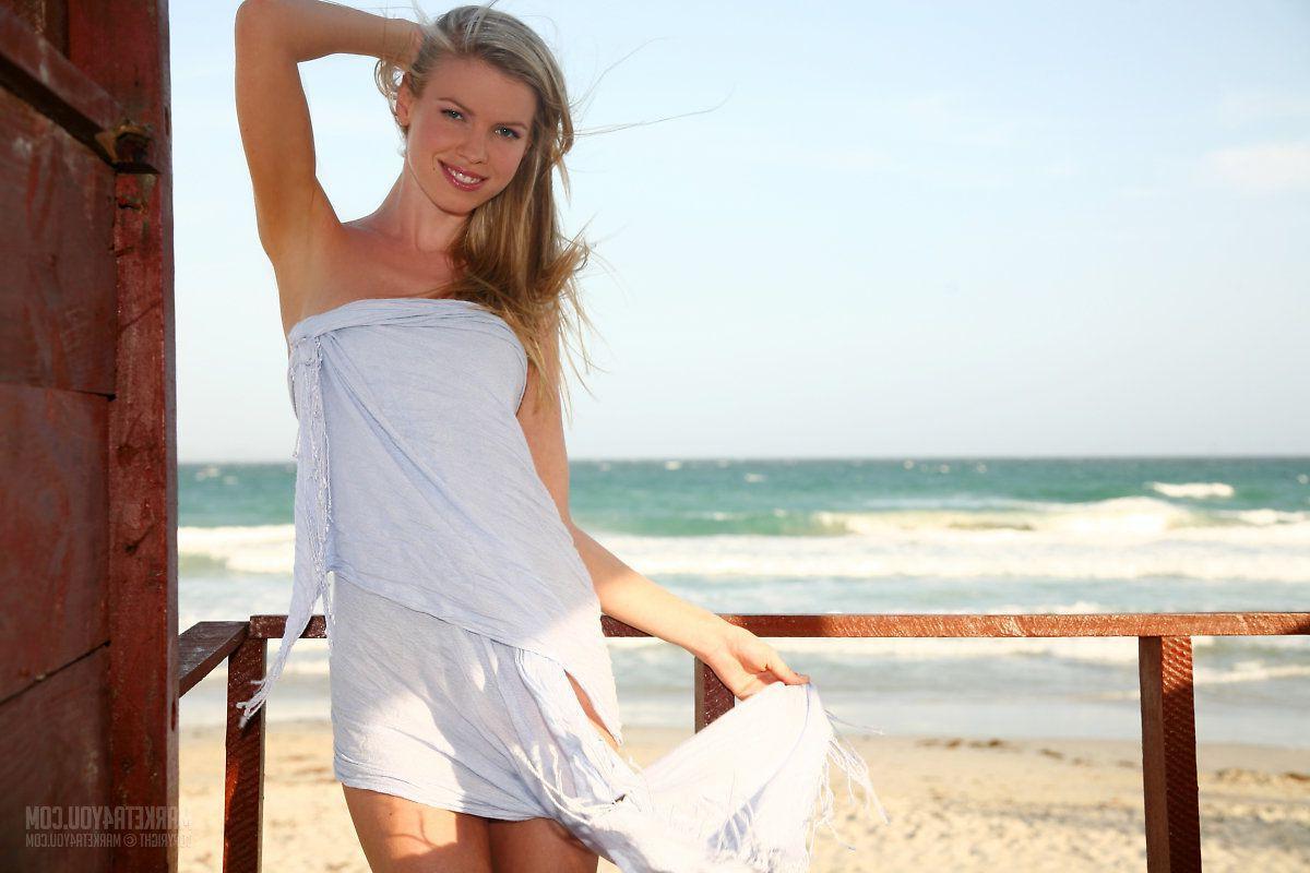 16P Pictures of teen star Marketa 4 You getting naked just for you