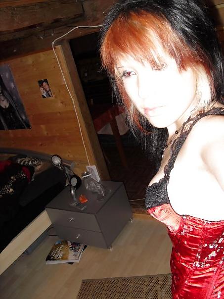 11P Little emo collection - N. C.