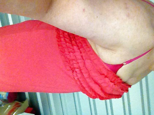 25P Dressed up looking for a master