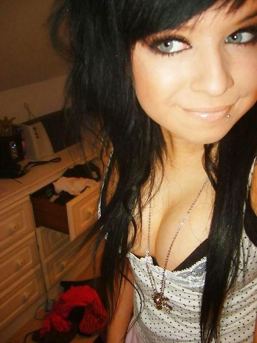 14P Cute emo girls 4.0