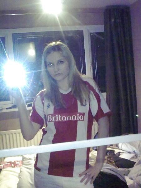 10P Stoke City babes