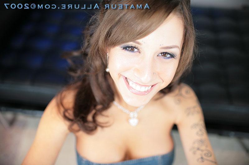 16P Gorgeous teen Mya gives head and eats cum