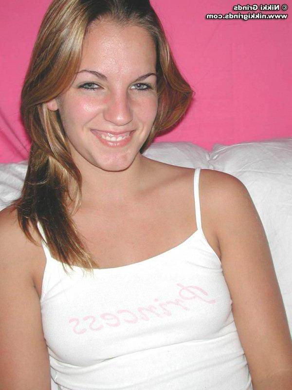15P Nikki plays with cum covered panties