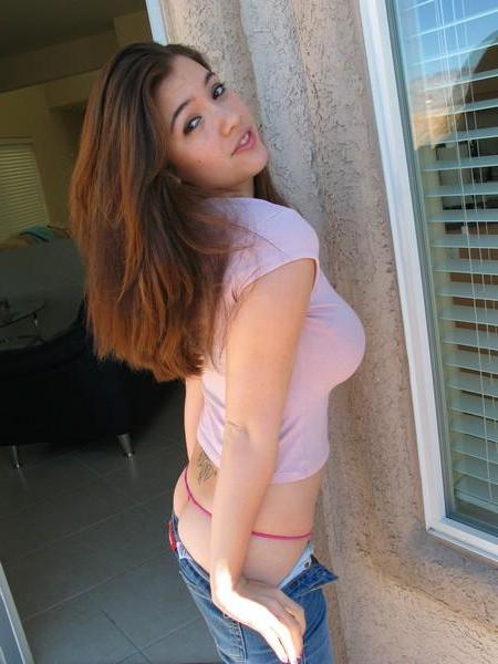 18P Pictures of Pixies Pillows teasing with her round ass and big boobs