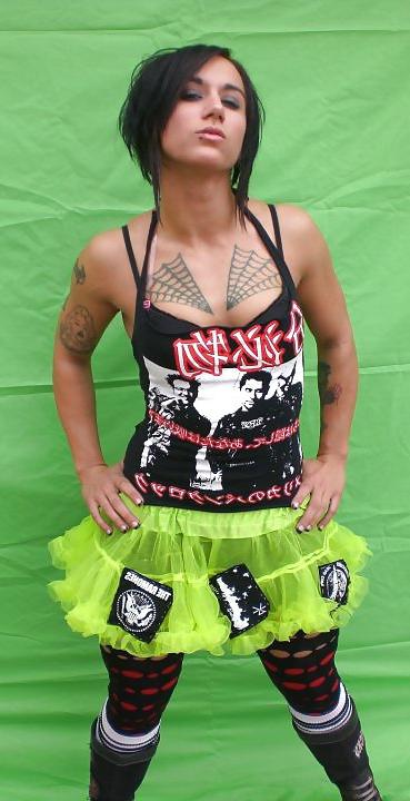 7P Punk & Tattoo & Piercing