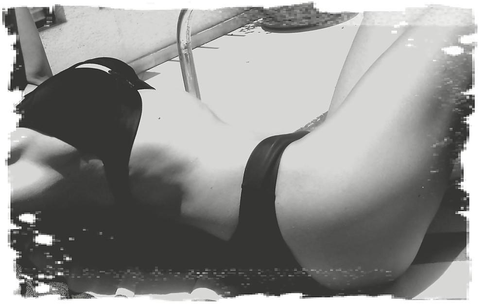 19P Babe, stockings, arse