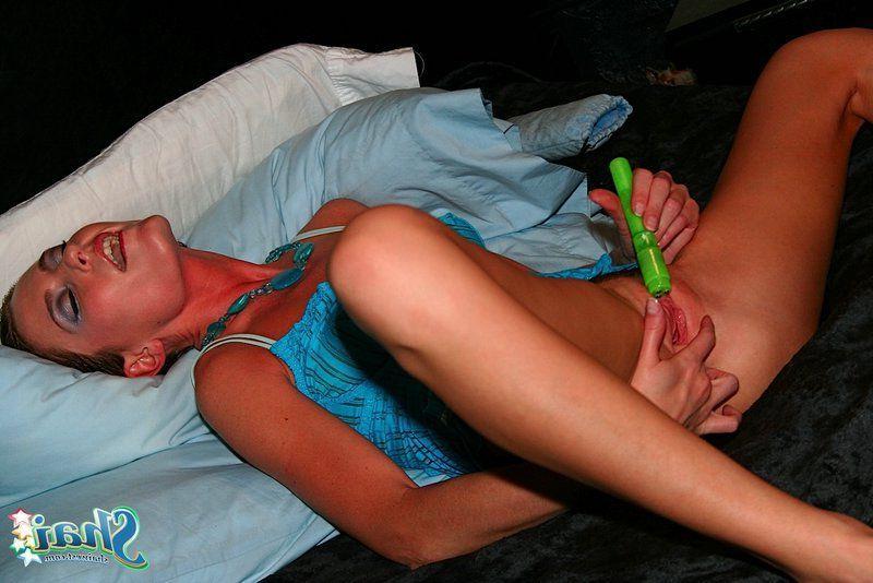 14P Pictures of teen Shai West playing with her sex toys