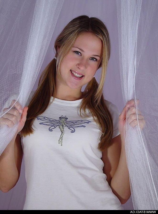 20P Pictures of Staci.ca stripping for you in bed