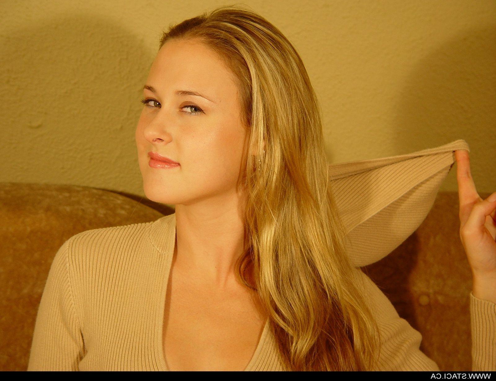 20P Pictures of Staci.ca stripping for your pleasure