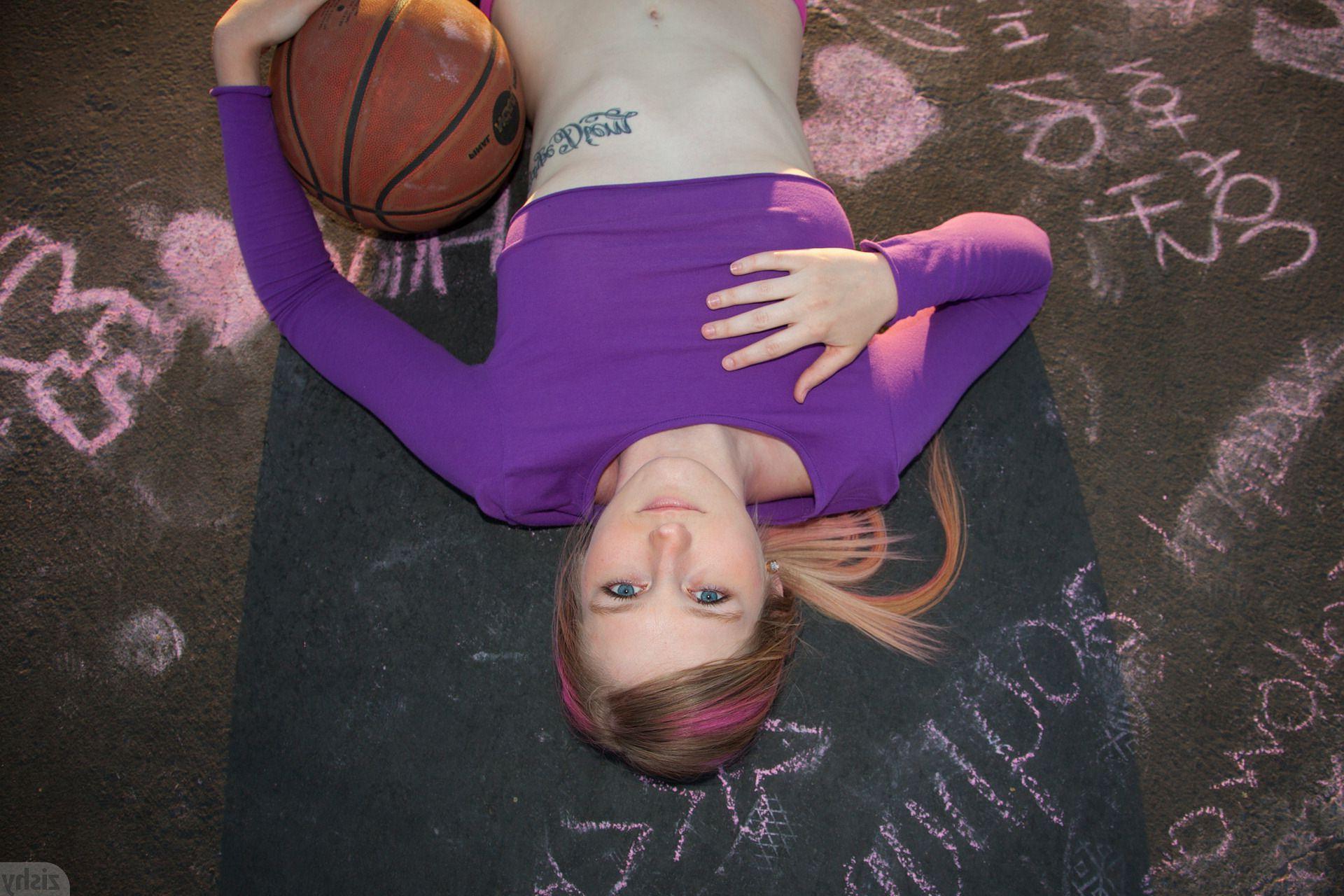 12P Blonde coed Summer Carter plays one sexy game of basket ball
