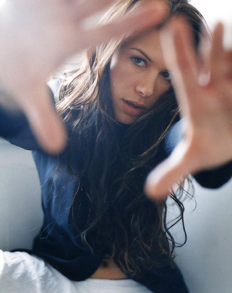 25P Rhona Mitra mega collection 