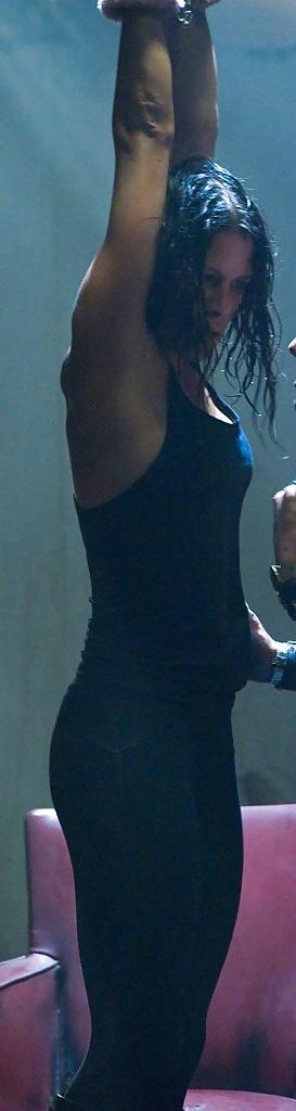 25P Rhona Mitra mega collection 
