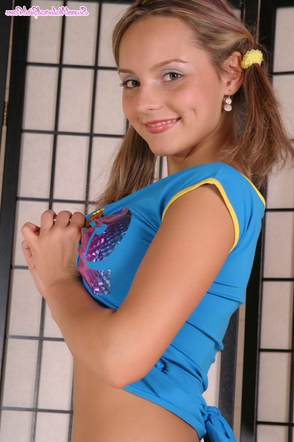 20P Pictures of teen star Sweet Natural Girl being a cock-tease on her ball