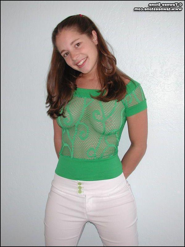20P Pictures of teen amateur Tawnee Stone stripping just for you