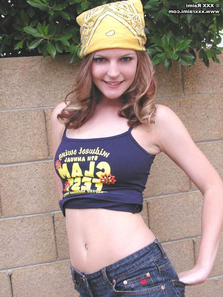 20P Pictures of teen babe XXX Raimi stripping in the back yard