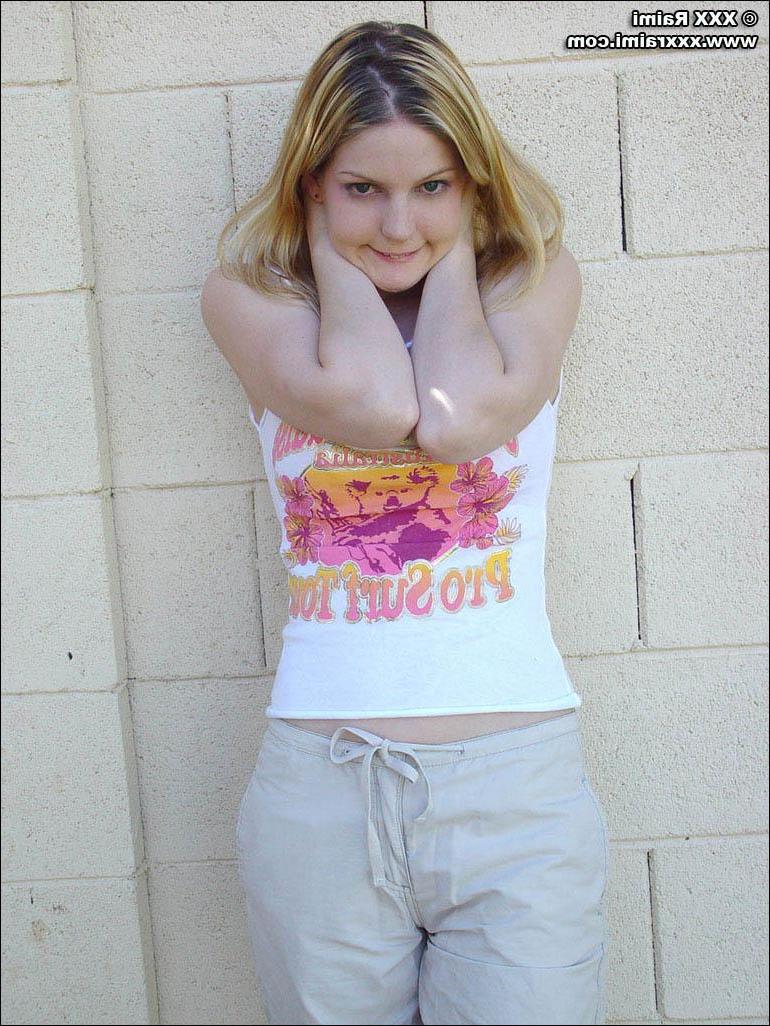 20P Pictures of teen porn girl XXX Raimi stripping naked outside