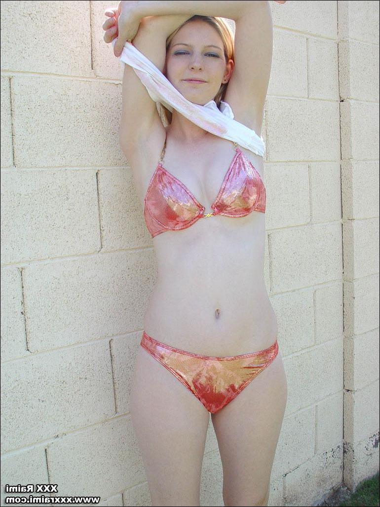 20P Pictures of teen porn girl XXX Raimi stripping naked outside