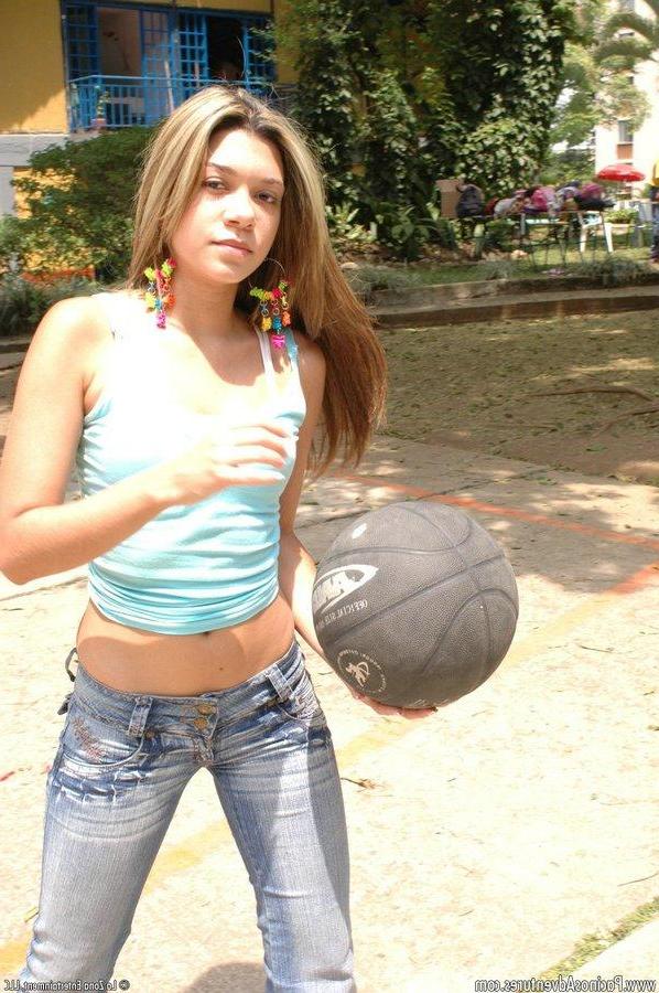 15P Pictures of latin girl Diana getting fucked after a ball game
