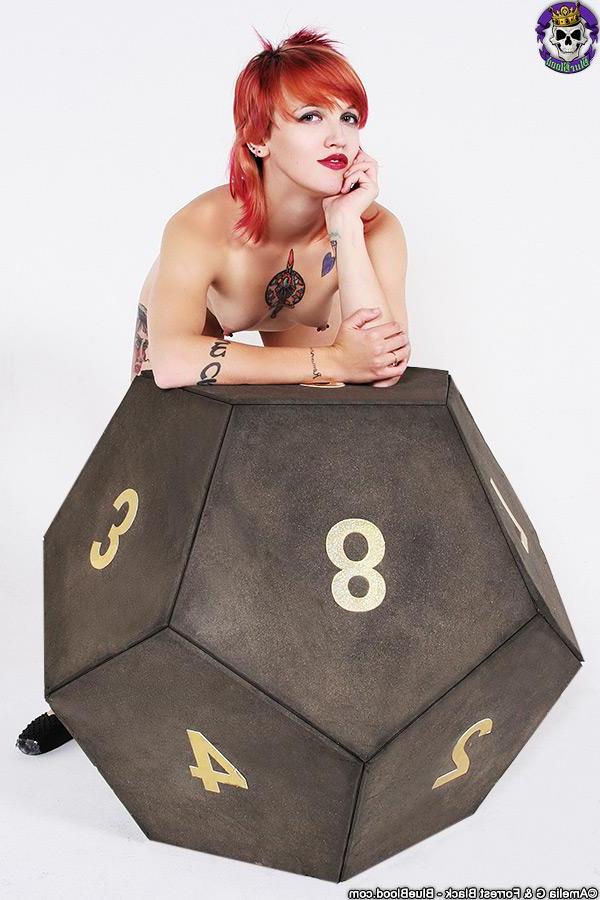 15P Redhead teen Pandora Von Kit has some fun on a huge die