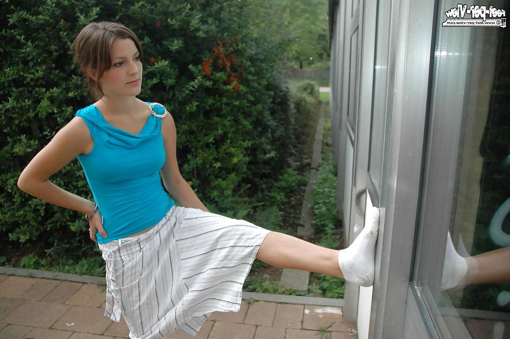 9P German teen sockgirl