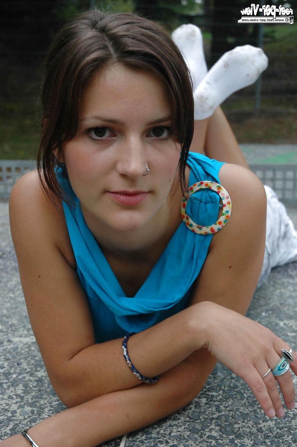 9P German teen sockgirl