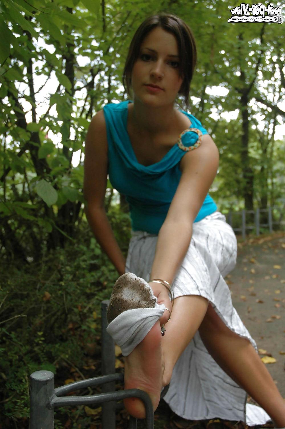 9P German teen sockgirl