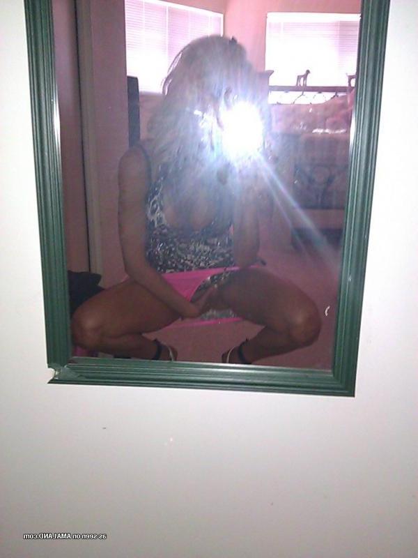 15P Hot blonde GF with a pierced pussy masturbates on cam