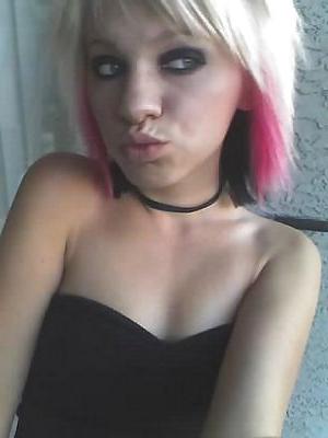 25P Best emo girl 3