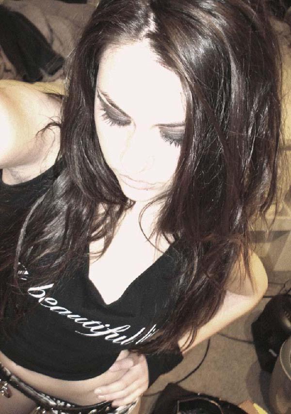 15P Collection of a hot scene girlfriend's selfies