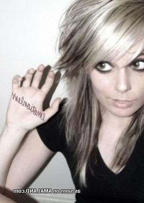 15P Collection of rocker chicks' nice and hot selfpics