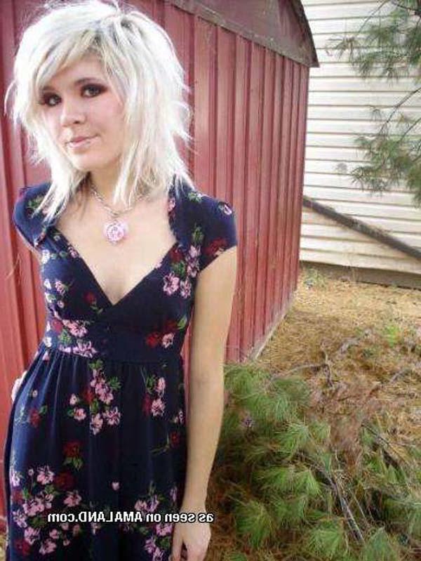 15P Collection of rocker chicks' nice and hot selfpics