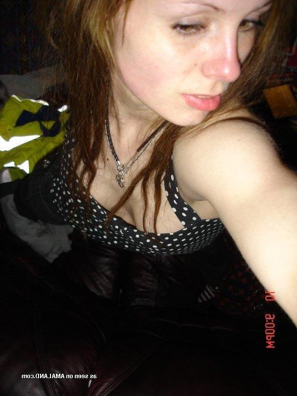 14P Compilation of two amateur emo babes' selfpics