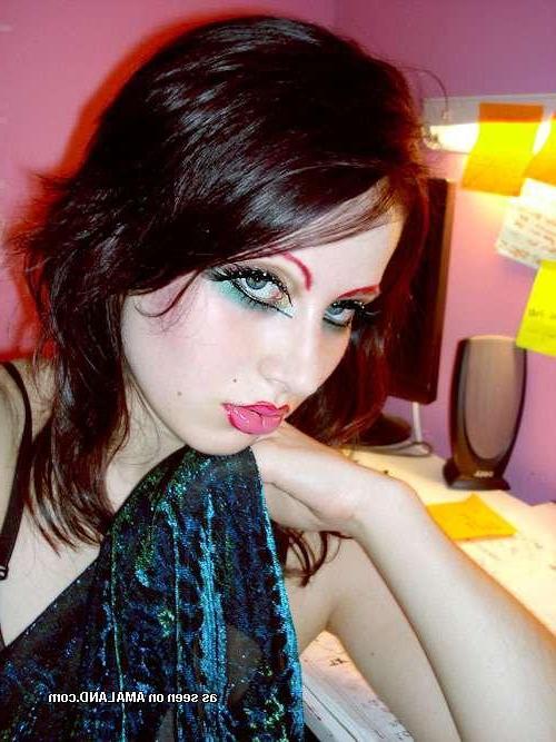 14P Pictures of beautiful alt girlfriends showing off