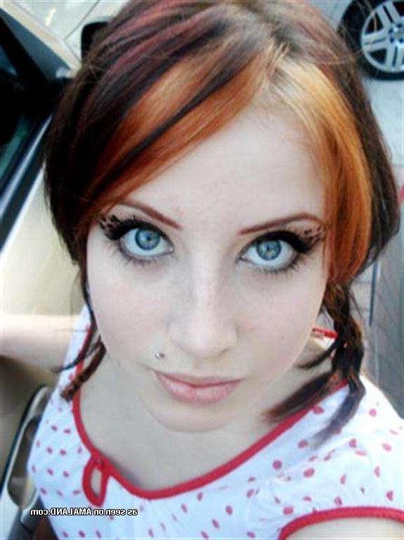 14P Pictures of beautiful alt girlfriends showing off