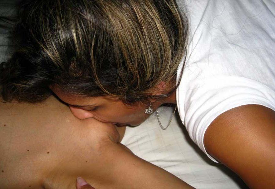 16P Pictures of hot girlfriends eating pussy