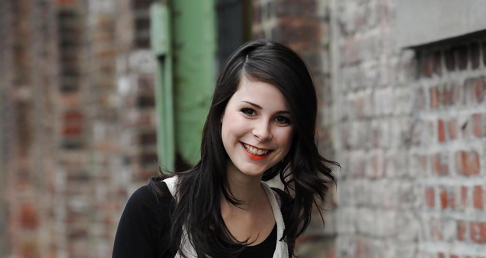 4P Promi-Wichsvorlagen (celebs) VIII - Lena Meyer-Landrut