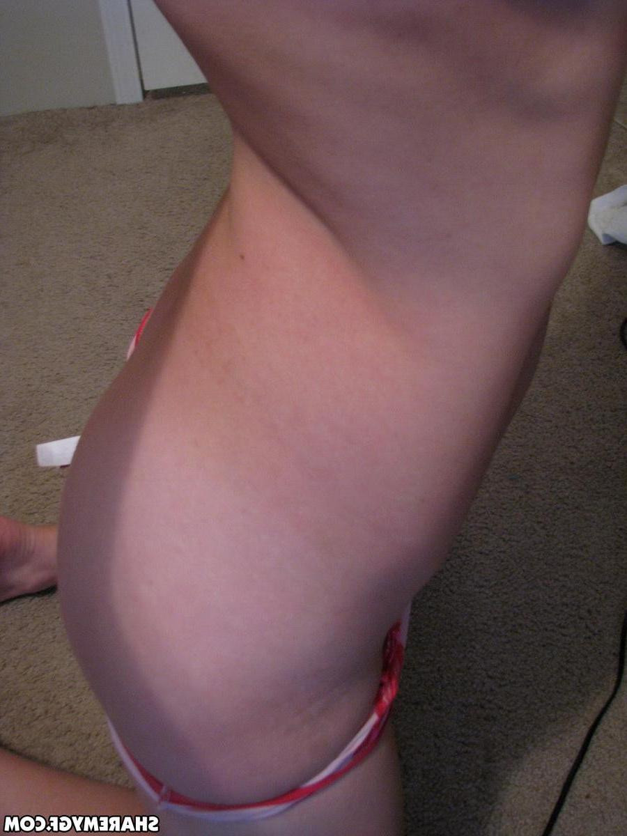 12P Hot GF takes some selfies in her panties for you