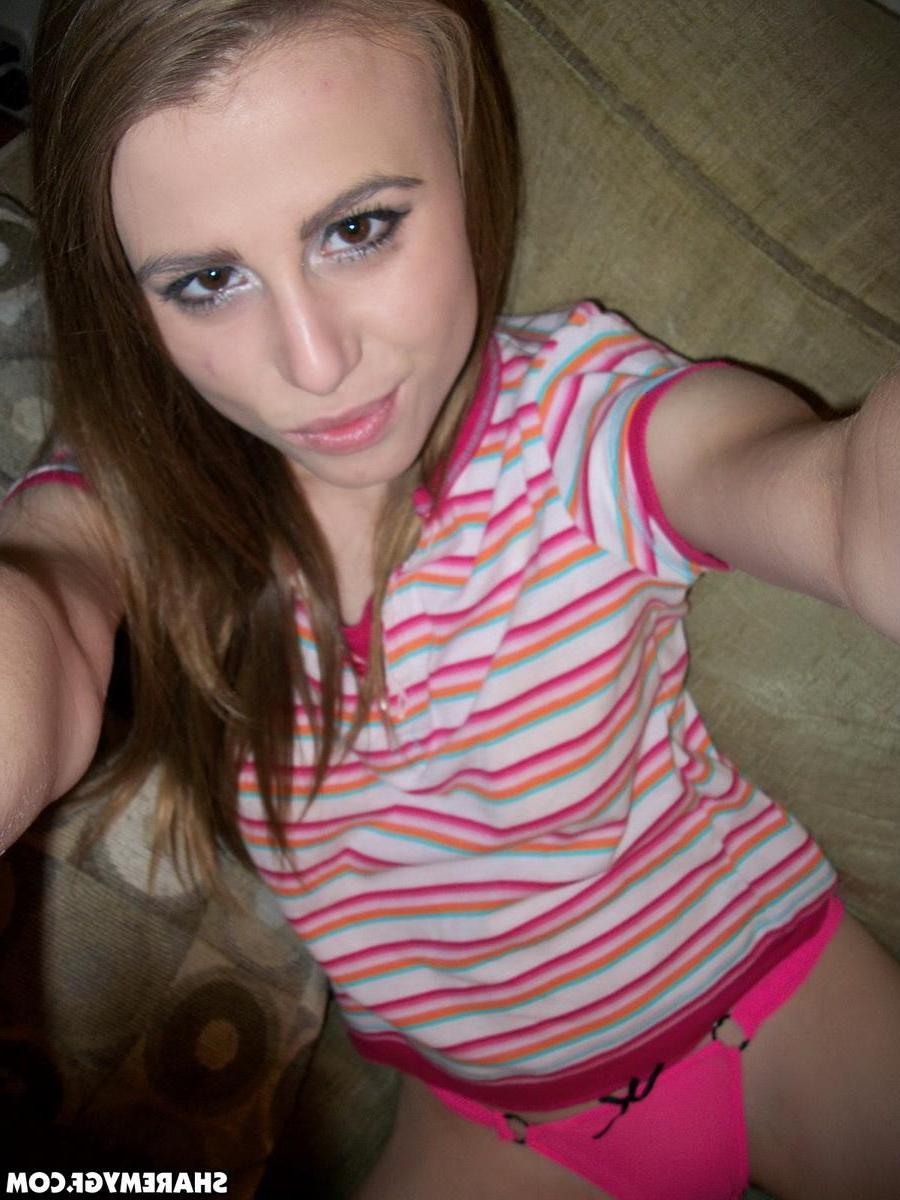 12P Naughty GF takes selfshot pictures of her perfect round ass in a pink thong