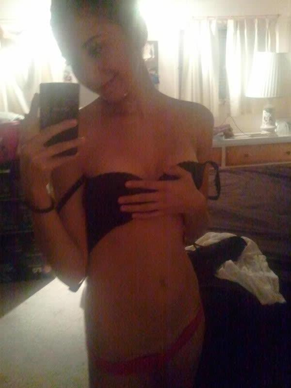 16P Brunette GF posing in the nude while selfshooting at home