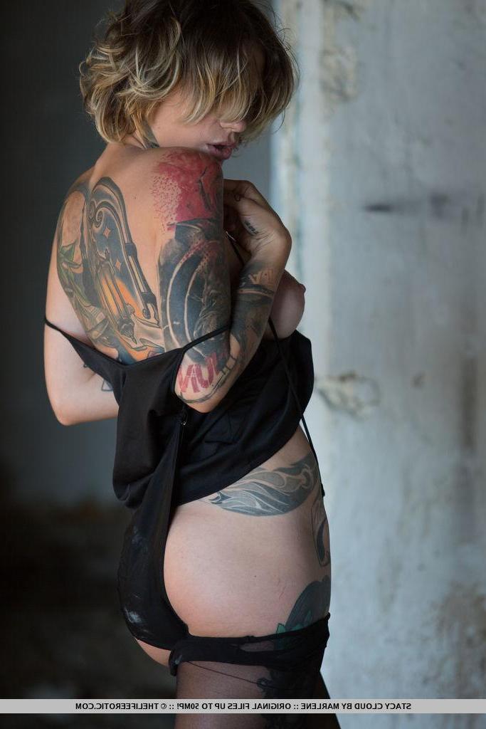 16P Alt babe Stacy Cloud shows you her tits and pussy in "Loneliness"