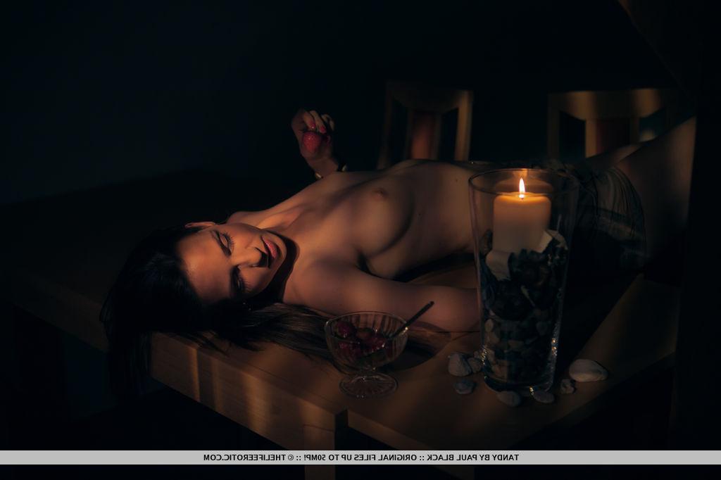 16P Erotic model Tandy strips naked by candlelight