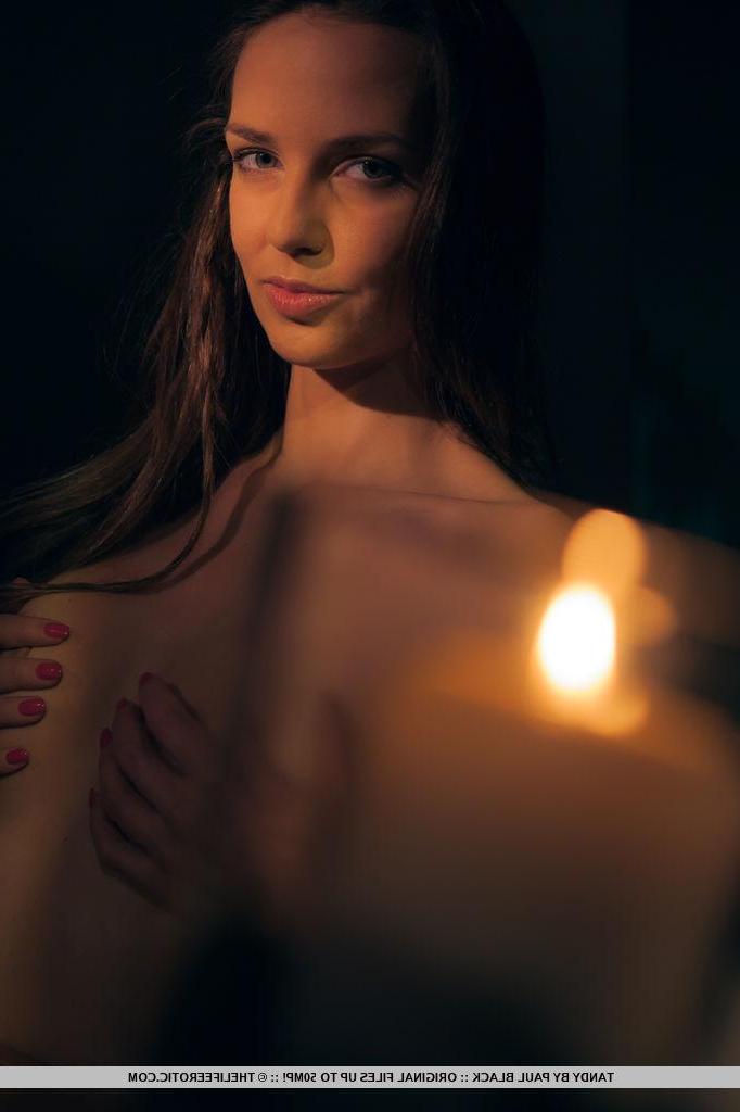 16P Erotic model Tandy strips naked by candlelight